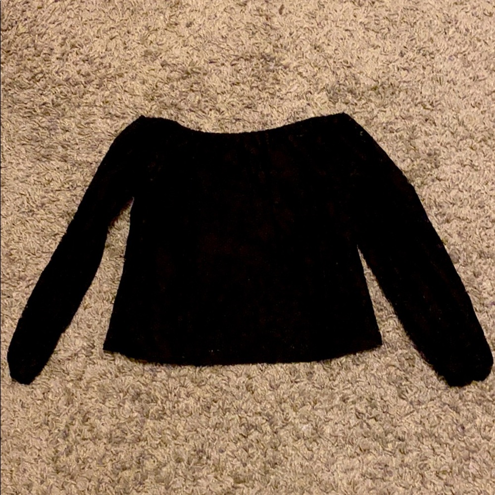 Black Lace Hollister Off-the-shoulder Top